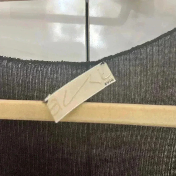 AVIU dark brown midi/maxi lightweight dress! NWT Size IT42/US6
8036 - Picture 9 of 9